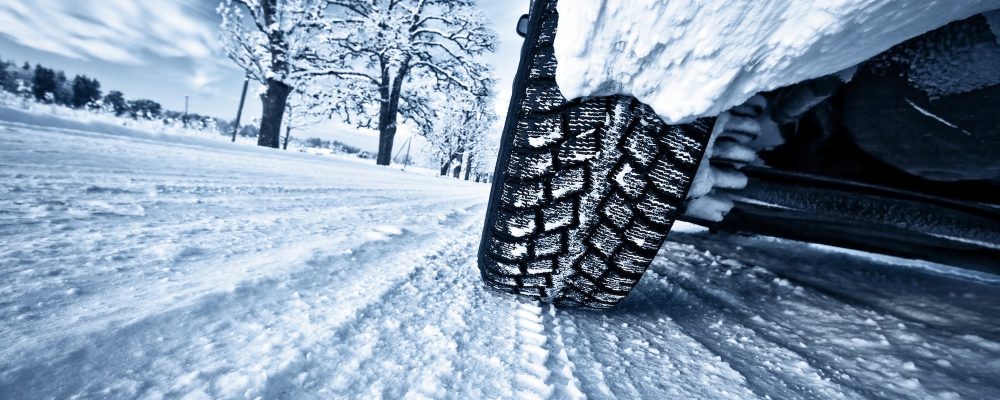 Les pneus neige bientôt obligatoires en France